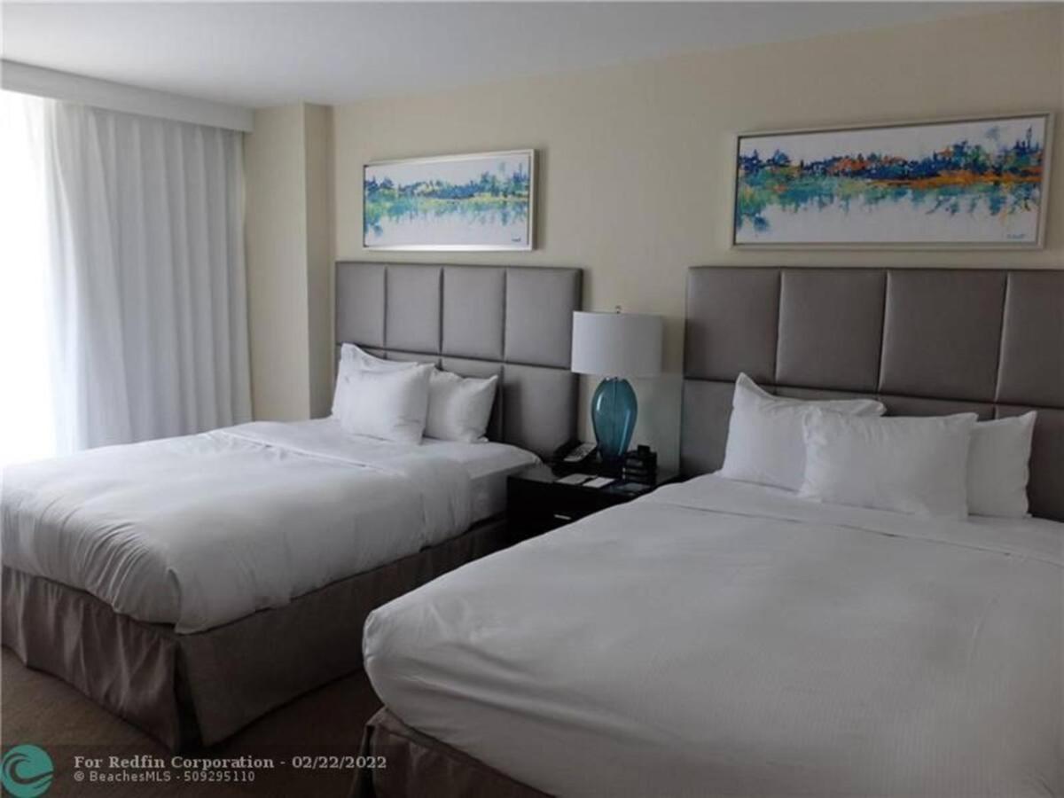 Gallery One - A Doubletree Suites By Hilton Hotel Форт-Лодердейл Экстерьер фото