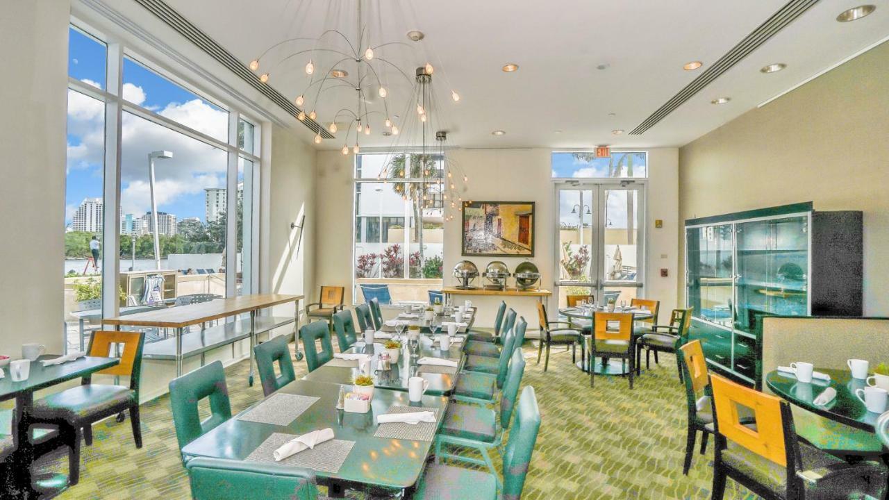 Gallery One - A Doubletree Suites By Hilton Hotel Форт-Лодердейл Экстерьер фото